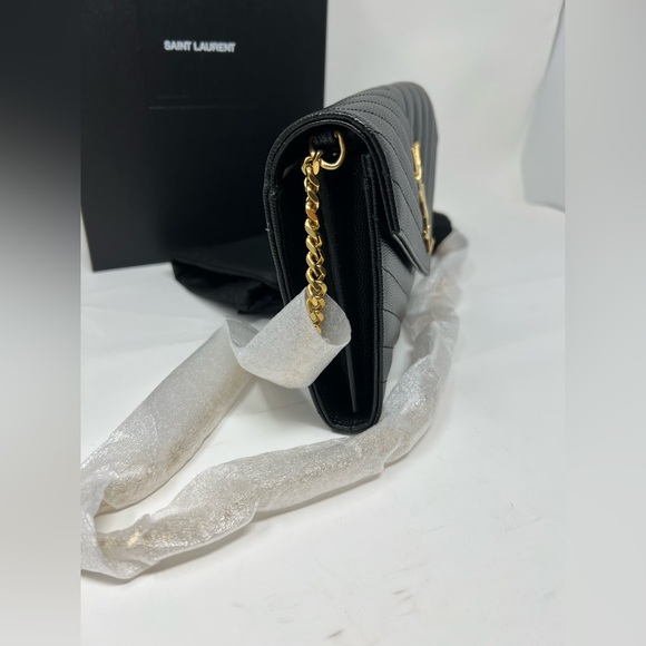 Saint Laurent Monogram Envelope Chain Matelasse Black Leather Cross Body Bag - Picture 4 of 11